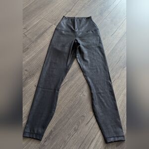 90 Degree Black High-Waisted Leggings